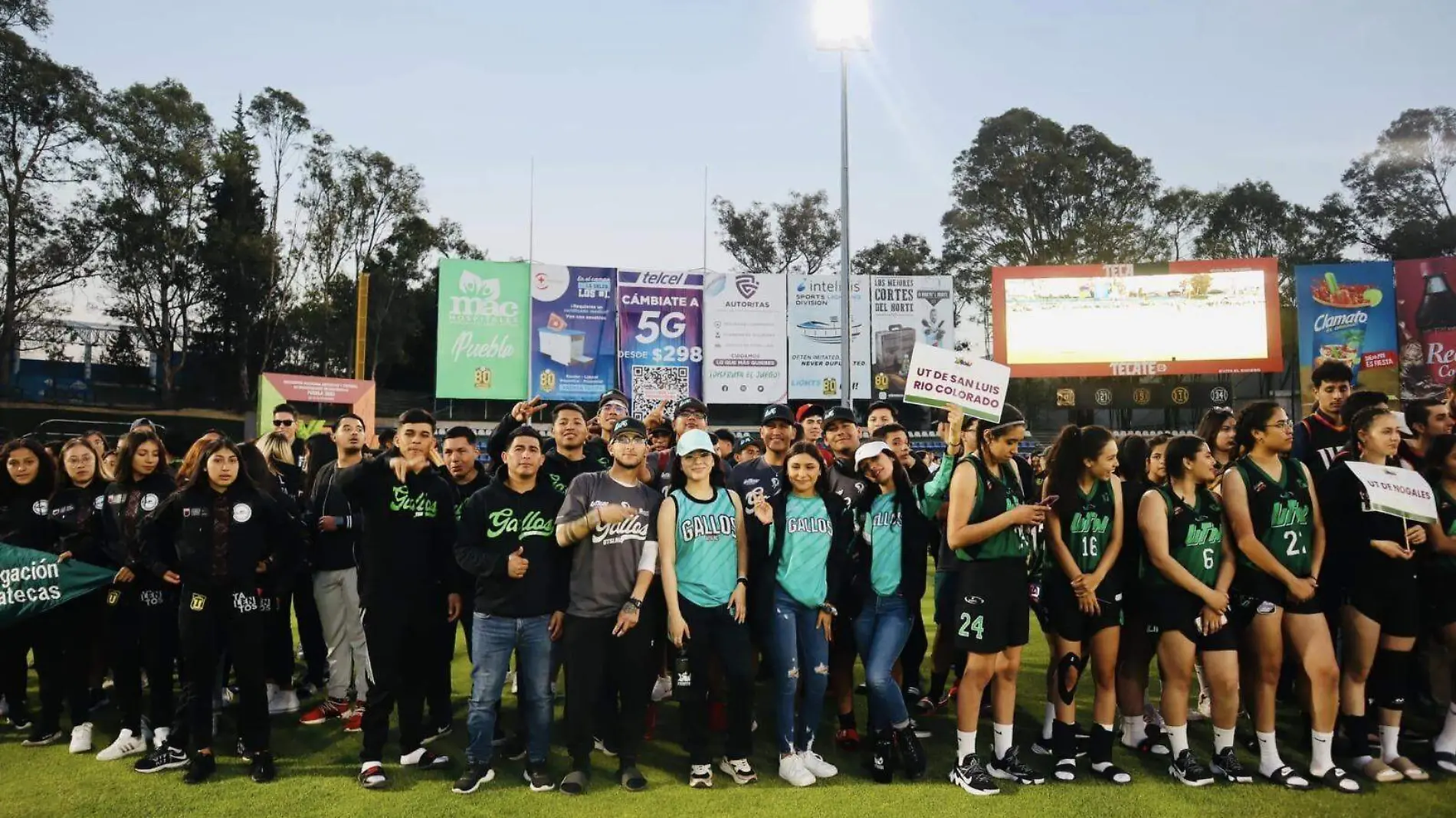 Universitarios sanluisinos asistieron al Encuentro Nacional Deportivo y Cultural de Universidades Tecnológicas que se realizó en Puebla